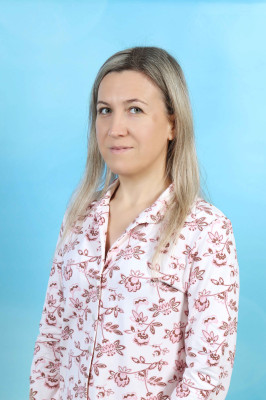 Инструктор по физической культуре Бердникова Елена Александровна Инструктор по физической культуре Бердникова Елена Александровна